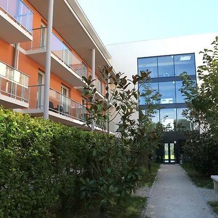 Western Park Geneve-thoiry Aparthotel 4*