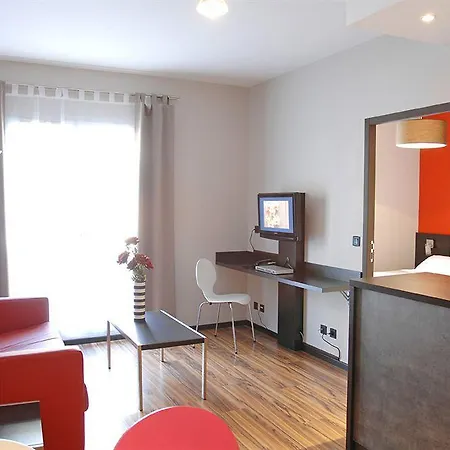 Western Park Geneve-thoiry 4*