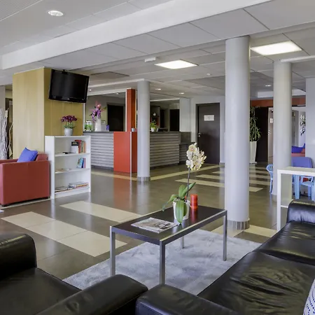 Western Park Geneve-thoiry 4*