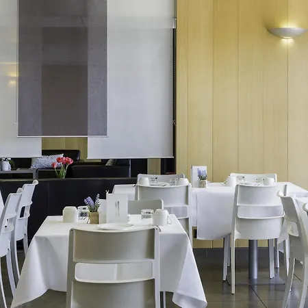 Western Park Geneve-thoiry 4*