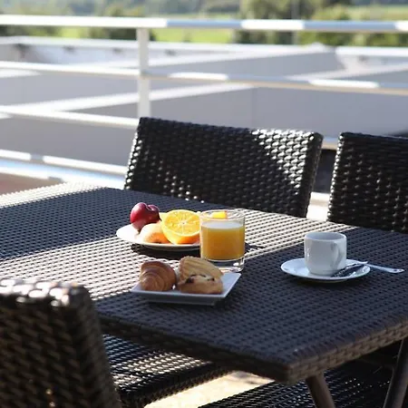 Western Park Geneve-thoiry Aparthotel