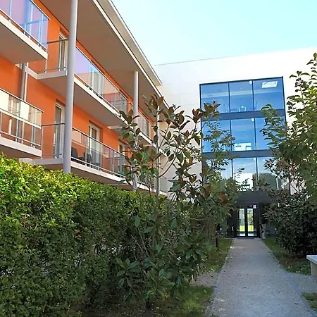 Western Park Geneve-thoiry Aparthotel 4*