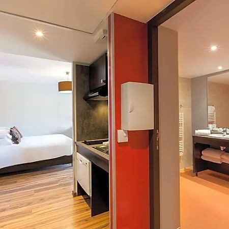 Western Park Geneve-thoiry 4*
