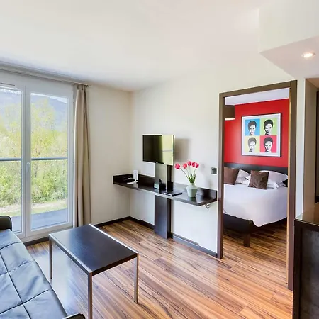 Appart hôtel Western Park Geneve-thoiry Thoiry (Ain)